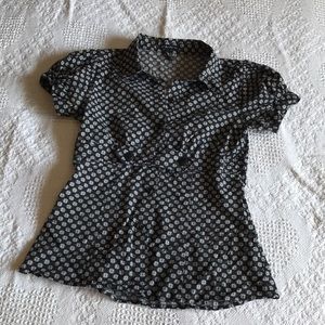 Short sleeve black pattern ladies blouse